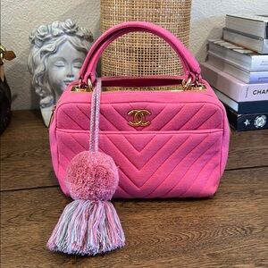 SOLD 💕🩷 Chanel Pink fuchsia jersey bowling quilted bag with Gold Hardware